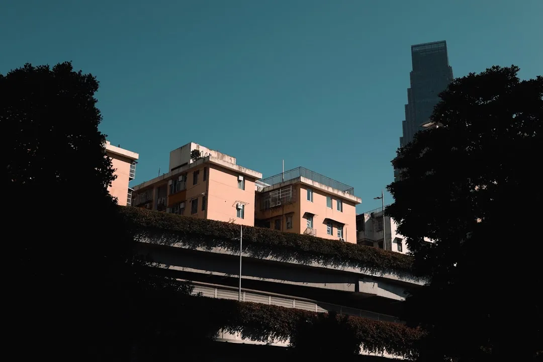 鞋帽箱包潮流单品批发零售的质量管控与验货流程